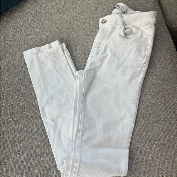 Zara White Skinny Jeans Minimalist Design - Picture 4 of 6